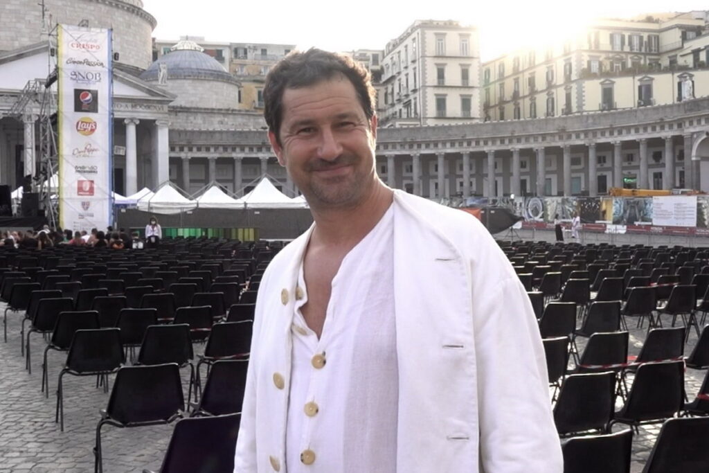 La volpe Sophia e Andrea Lucisano tornano con L'Abbraccio