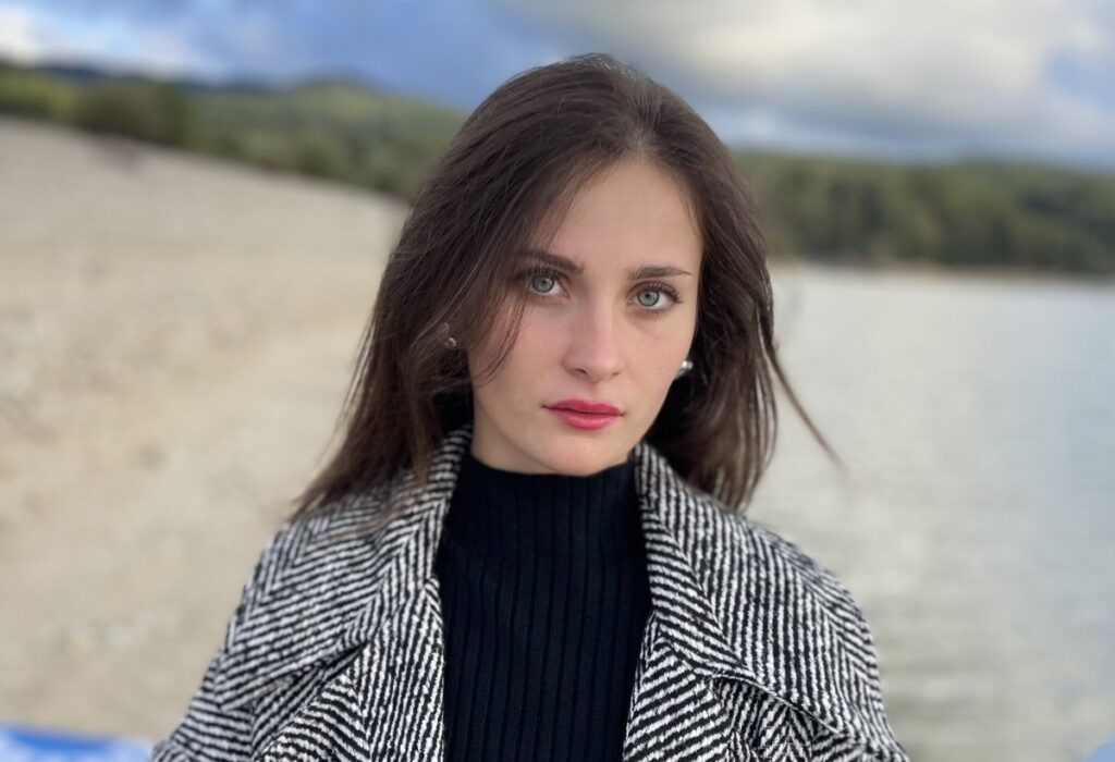 Stanze vuote, dal 7 marzo in radio e sui digital store il nuovo singolo di Blue Rose