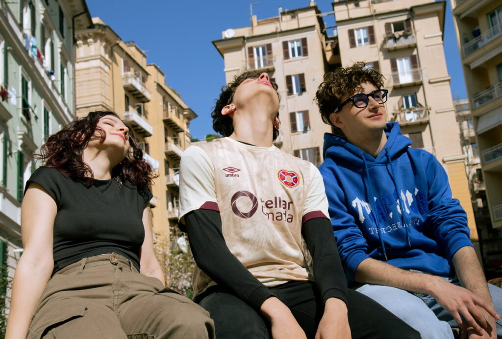 Le Distanze, dal 18 aprile Da tempo, il nuovo singolo in radio e sui digital store