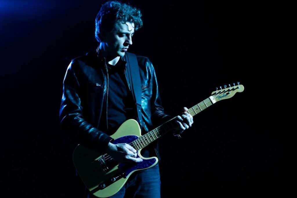 Christian Frosio, dal 9 maggio sui digital e in radio il nuovo singolo Il Diavolo e l'Acqua Santa