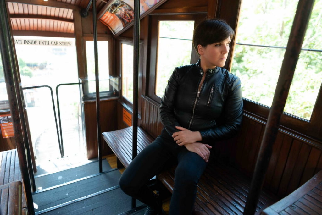 Kee Walking, dal 9 maggio disponibile il nuovo singolo di Irene Loche