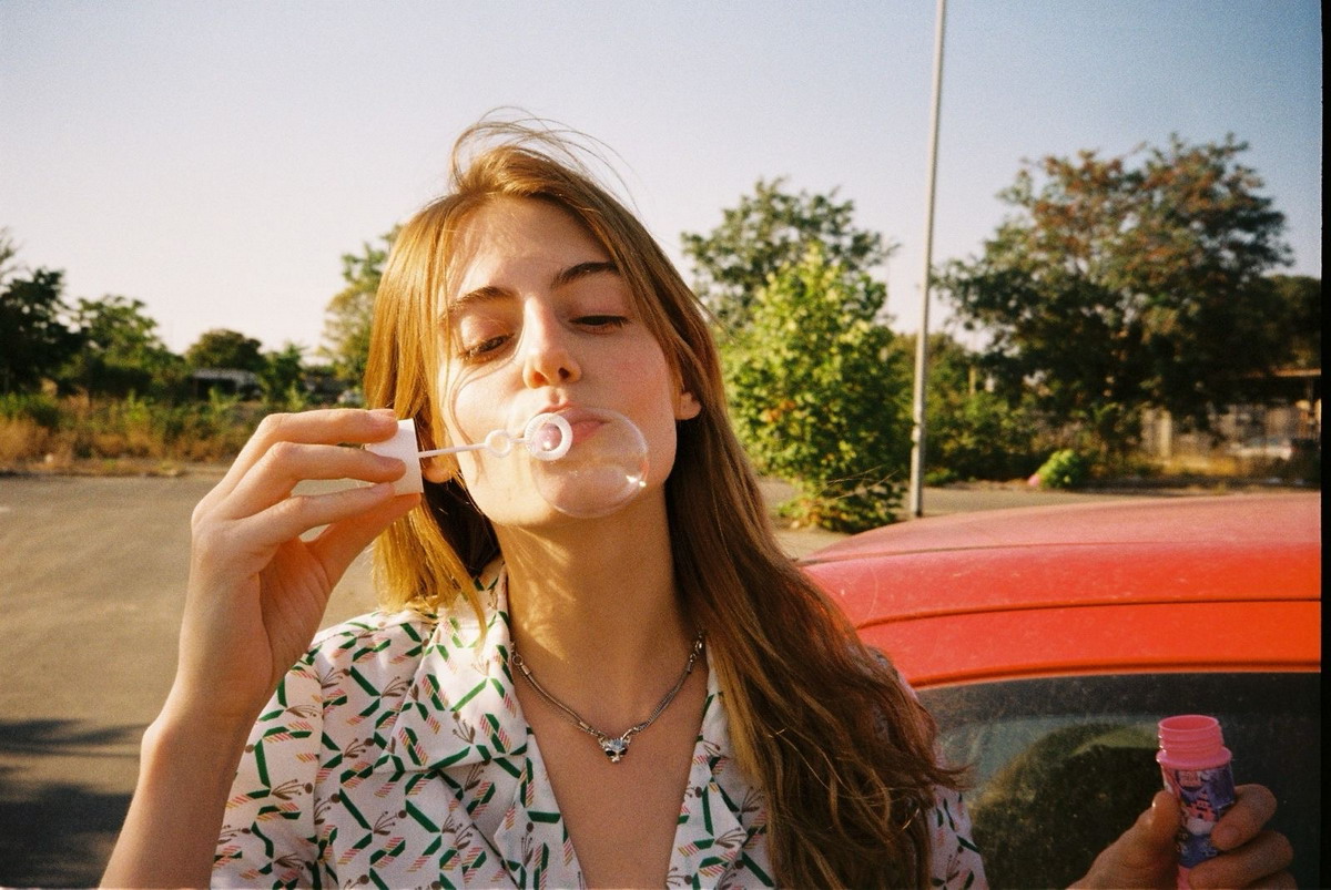 Demetra Bellina live concert e release party per l'anteprima dell'EP il 15 maggio al Teatro Lo Spazio