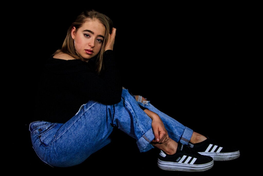 Cristina Bonan, disponibile il nuovo singolo Il peso dell'amore: in radio e sui digital