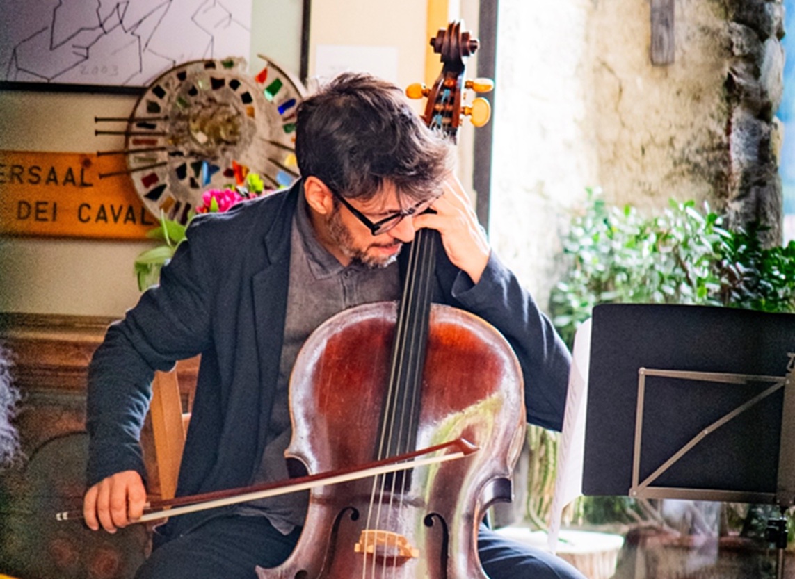 Francesco Dillon in concerto per I fiori Musicali – Viaggi in musica tra antico e moderno