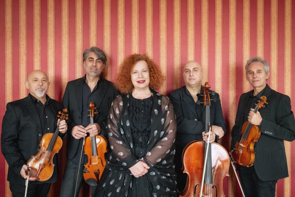 Forever Young - Il Club dei 27, il nuovo concept album dei Solis String Quartet & Sarah Jane Morris