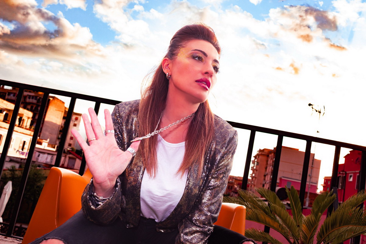 “Formentera” è il nuovo singolo di AvA: dal 5 settembre in radio