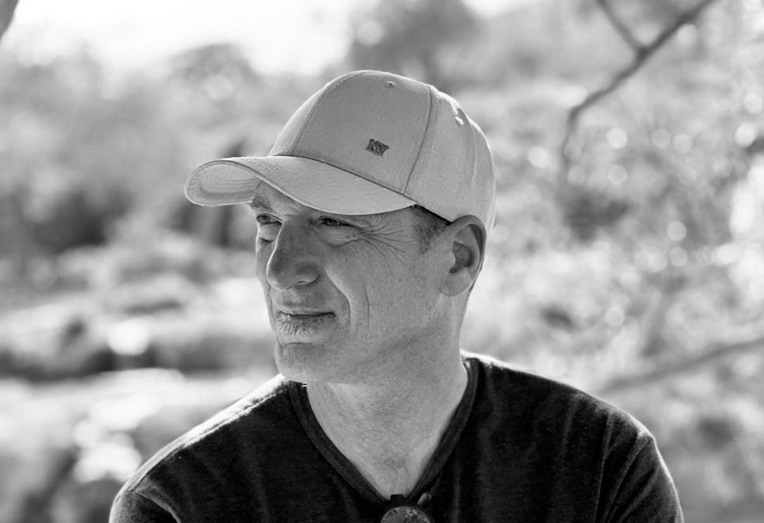 “Non credere a niente” è il nuovo singolo di Roberto Funaro