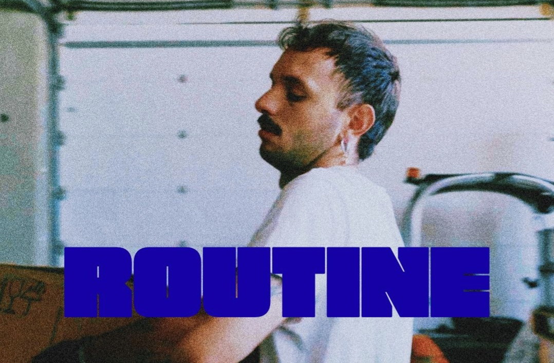 Manovè, dal cuore della provincia un singolo che racconta la routine che spegne i sogni